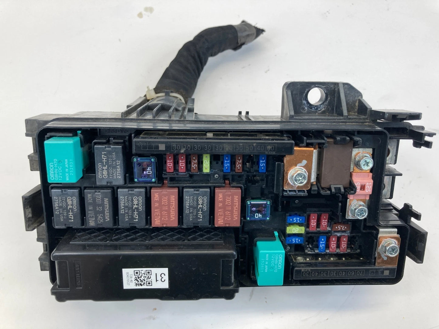 2013-2017 HONDA ACCORD 2.4L L4 ENGINE COMPARTMENT FUSE BOX RELAY JUNCTION UNIT