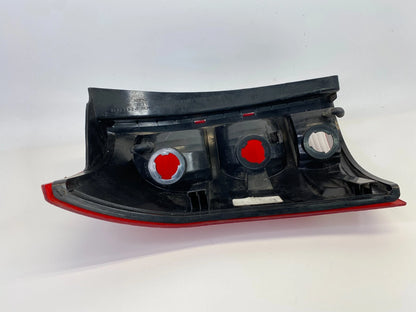 2002-2007 SATURN VUE RIGHT SIDE TAIL LIGHT TAILLIGHT TAILLAMP ASSY 22711438 OEM