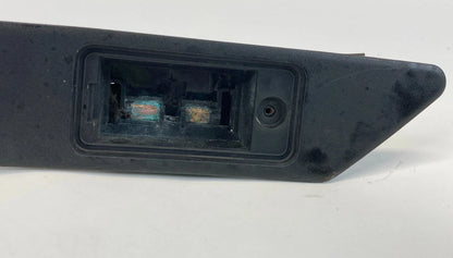 04-11 AUDI A4 A6 QUATTRO SEDAN RR TRUNK LICENSE LIGHT HANDLE LID MOLDING OEM