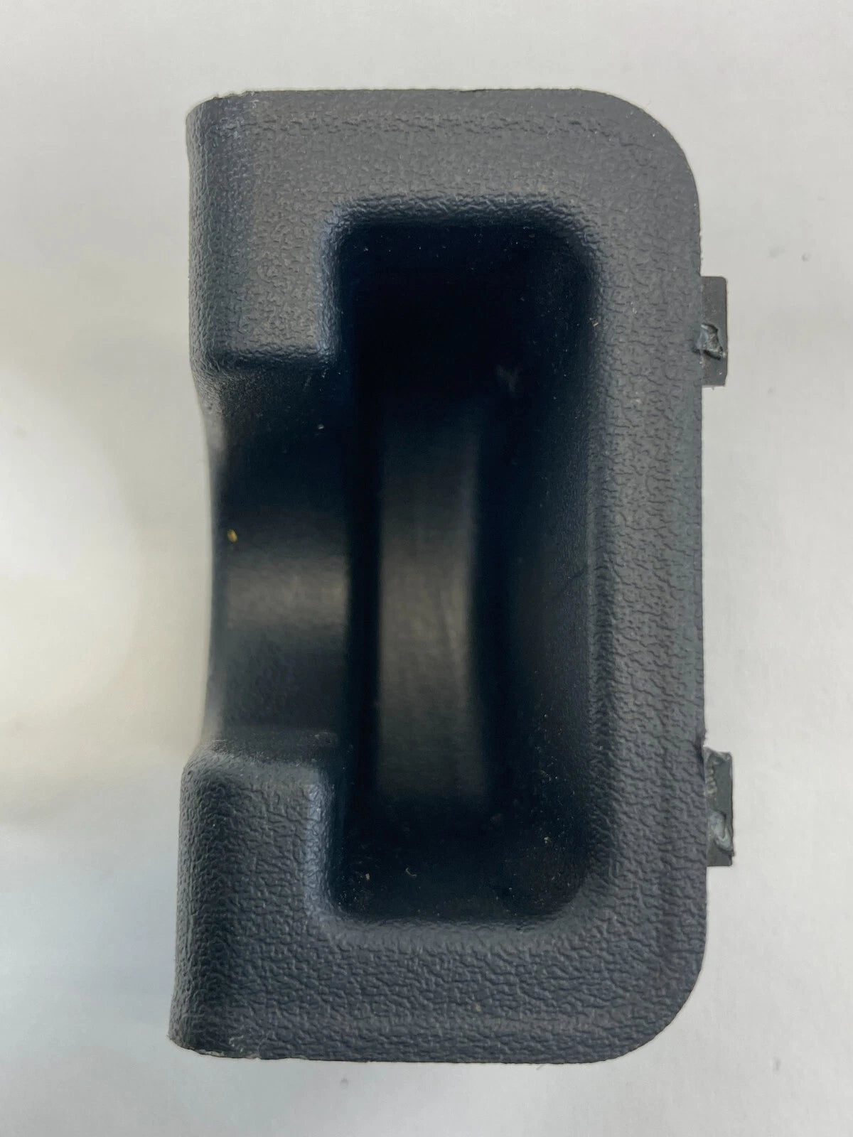 2010-2014 SUBARU OUTBACK REAR TRIM SILL PLATE INSERT CAP COVER CATCHER 94053AJ05