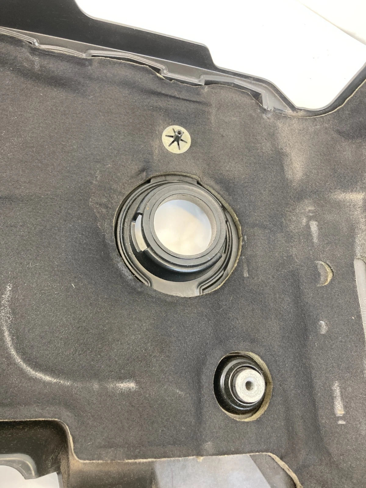 2013 2014 CADILLAC ATS 2.0L SEDAN ENGINE COVER TOP LID APPEARANCE 12656472 OEM