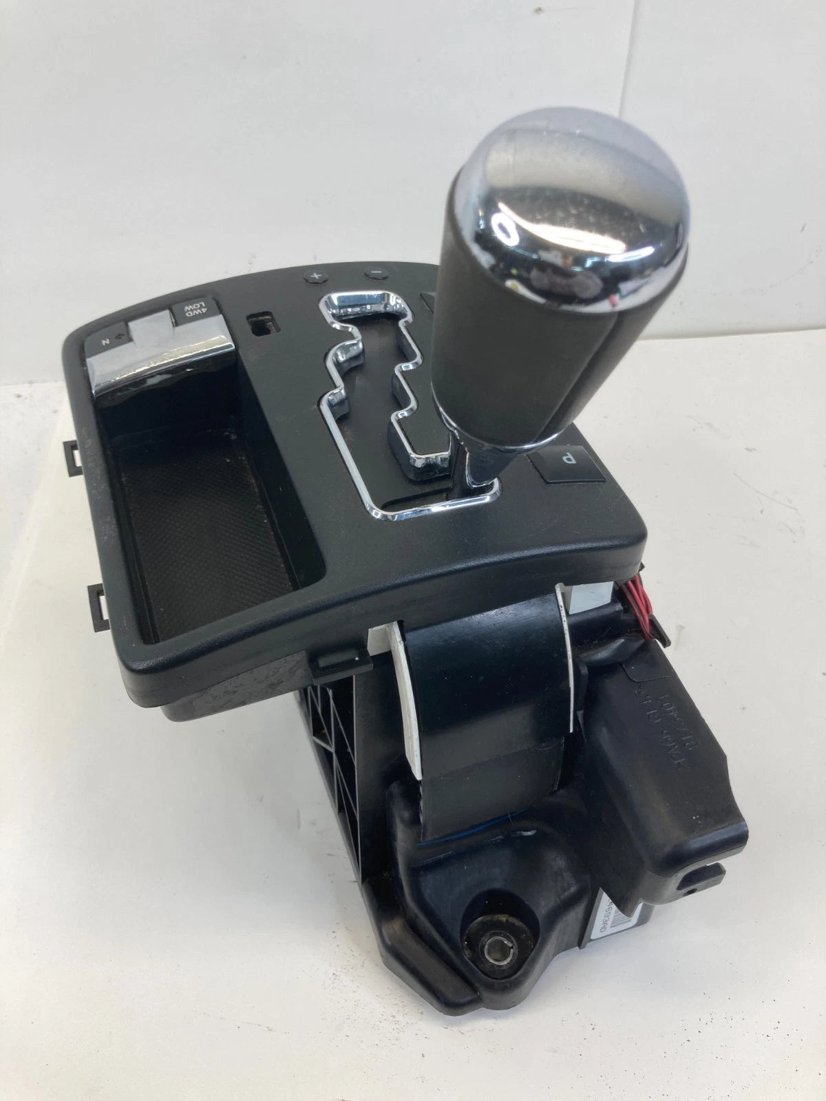 2008-2010 JEEP GRAND CHEROKEE AUTOMATIC 4WD GEAR SHIFTER LEVER SELECTOR OEM