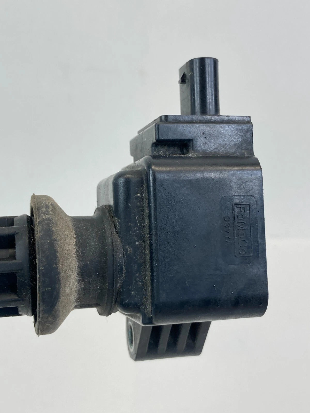 2012 2013 2014 2015 2016 2017 2018 FORD FOCUS SEDAN 2.0L L4 IGNITION COIL OEM