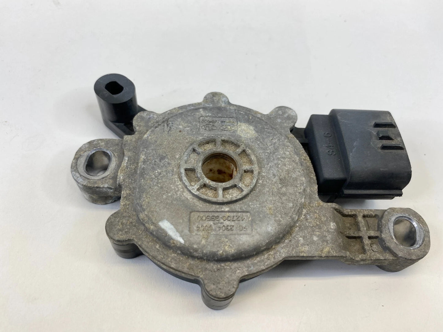 2011 11 HYUNDAI ACCENT AT GEAR POSITION SENSOR INHIBITOR NEUTRAL SAFETY SWITCH