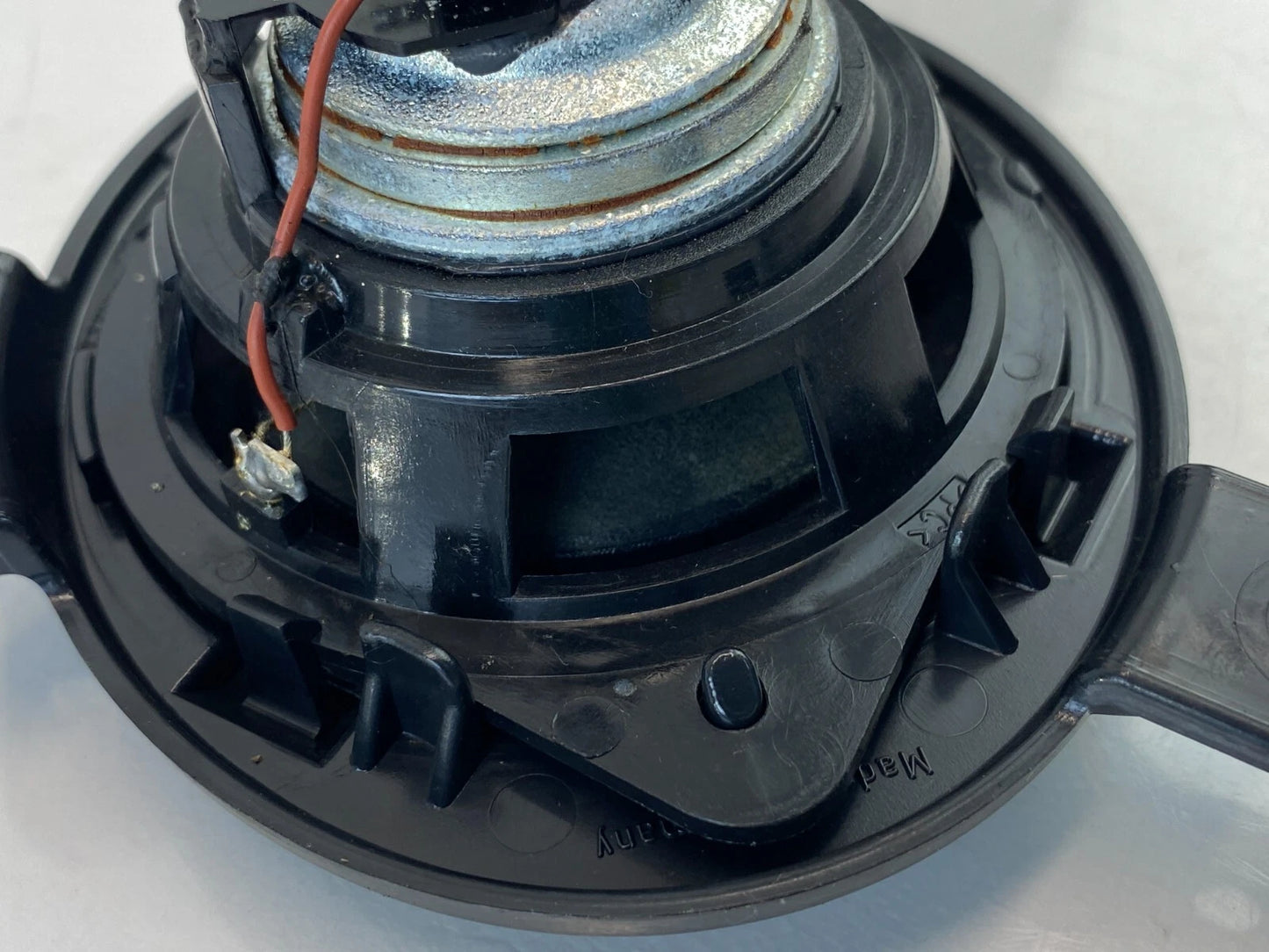 2007-2015 AUDI Q7 REAR LEFT OR RIGHT SOUND SYSTEM AUDIO SPEAKER OEM
