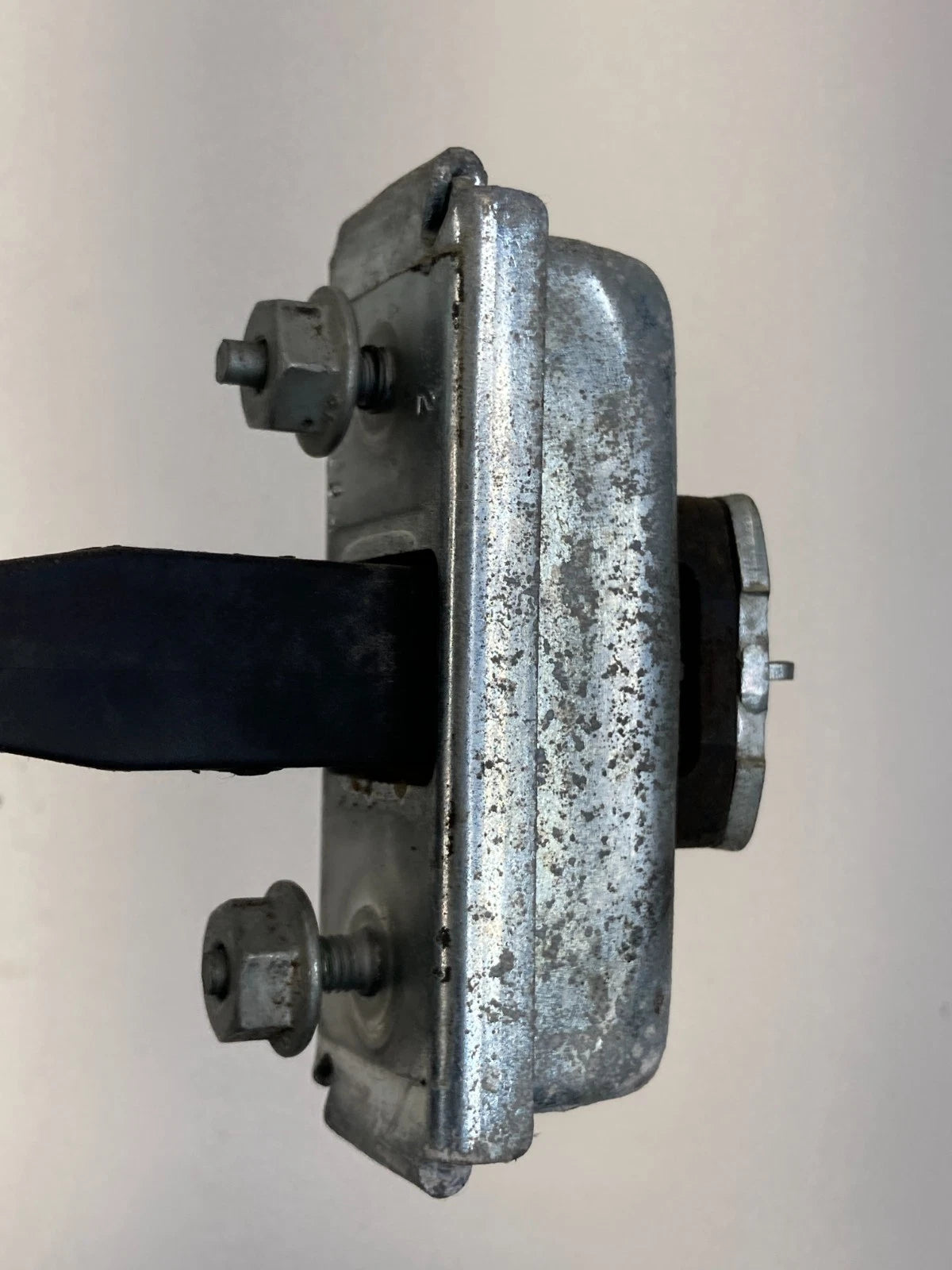 07-14 Ford Edge /Lincoln MKX Rear Left Side Door Check Stop Stopper Strap Arm