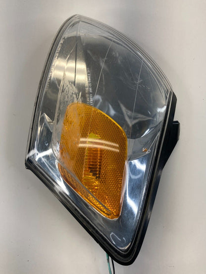 2000 2001 Mazda MPV Front Left Driver Side Mark Turn Signal Light Lamp OEM