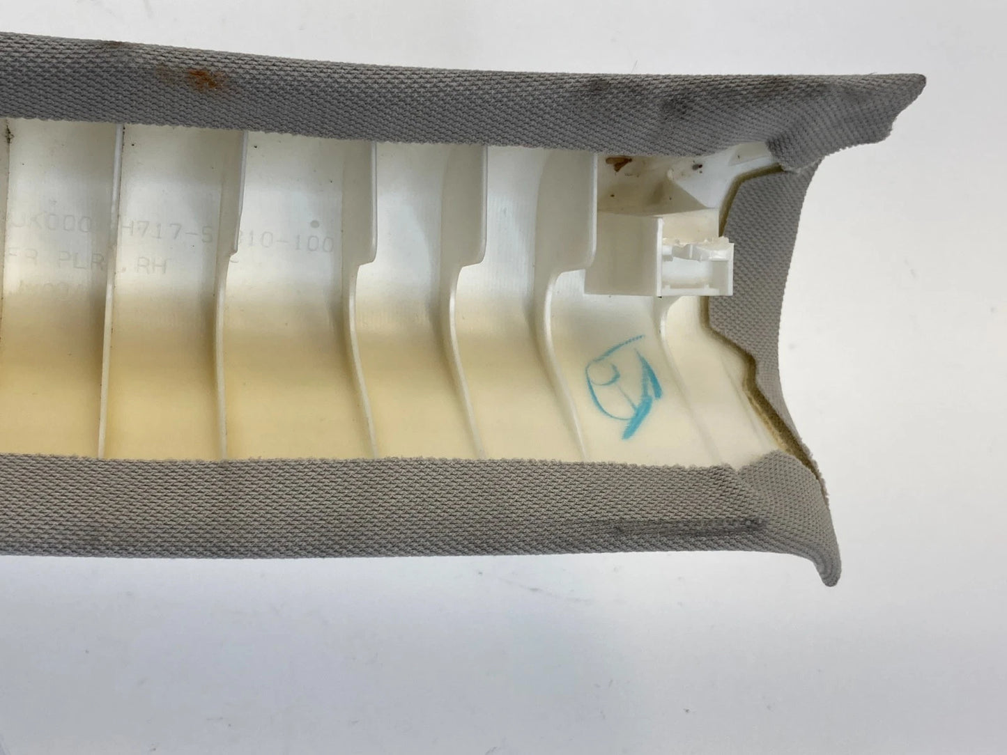 08-13 INFINITI G37 SEDAN INTERIOR FRONT WINDSHIELD A-PILLAR TRIM PANELS PAIR OEM