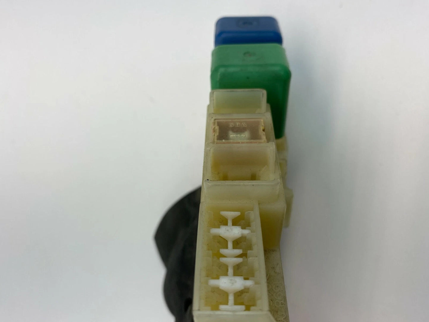1995-2000 LEXUS LS400 ABS PUMP MOTOR & TRC TRACTION CONTROL RELAY 8826324020 OEM