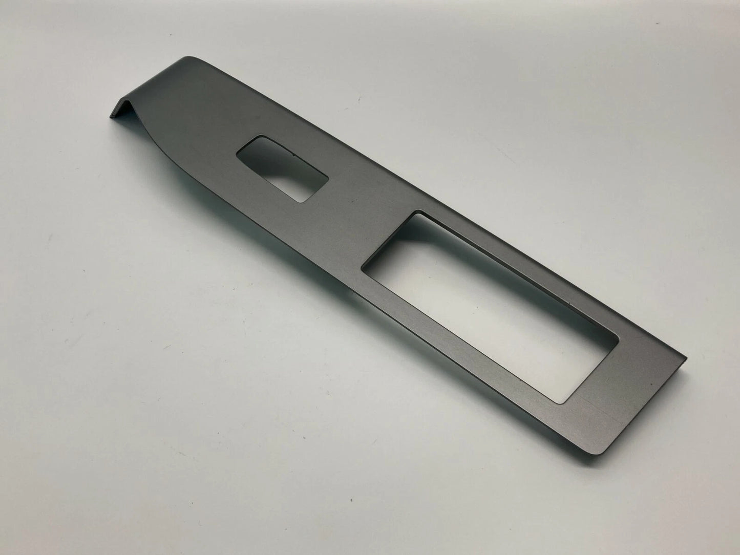 2007-2010 JEEP COMPASS REAR LEFT SIDE DOOR POWER WINDOW SWITCH TRIM BEZEL