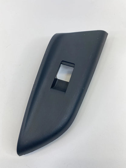 2015-2020 HONDA FIT 16-22 HR-V REAR RIGHT SIDE DOOR WINDOW SWITCH BEZEL TRIM OEM