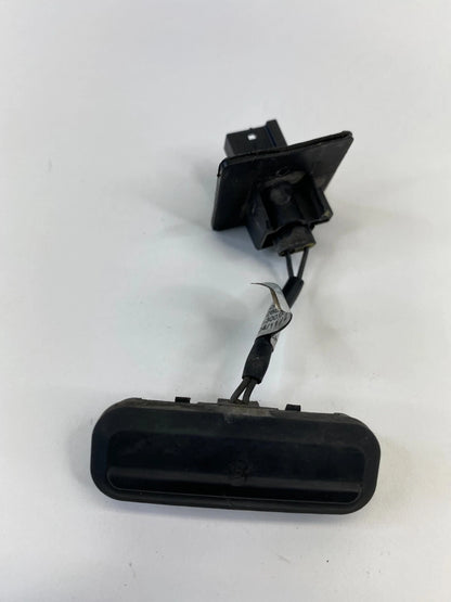 2011-2016 BUICK REGAL REAR TRUNK TAILGATE BOOT OPENING RELEASE SWITCH 132266400