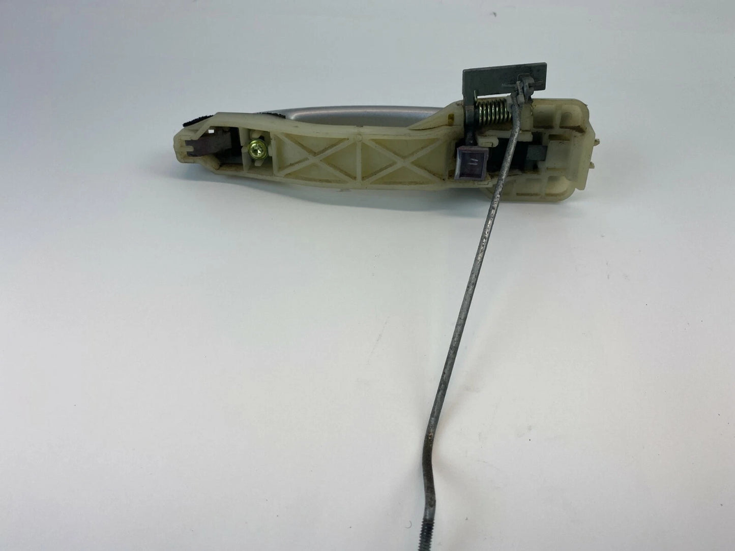 08-10 SATURN VUE FRONT RIGHT PASSENGER EXTERIOR OUTSIDE DOOR HANDLE ASSEMBLY