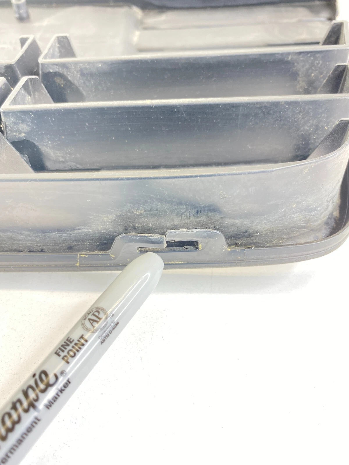 2012 2013 2014 FORD FOCUS FRONT BUMPER LOWER CENTER GRILL GRILLE BM51-17K945 OEM