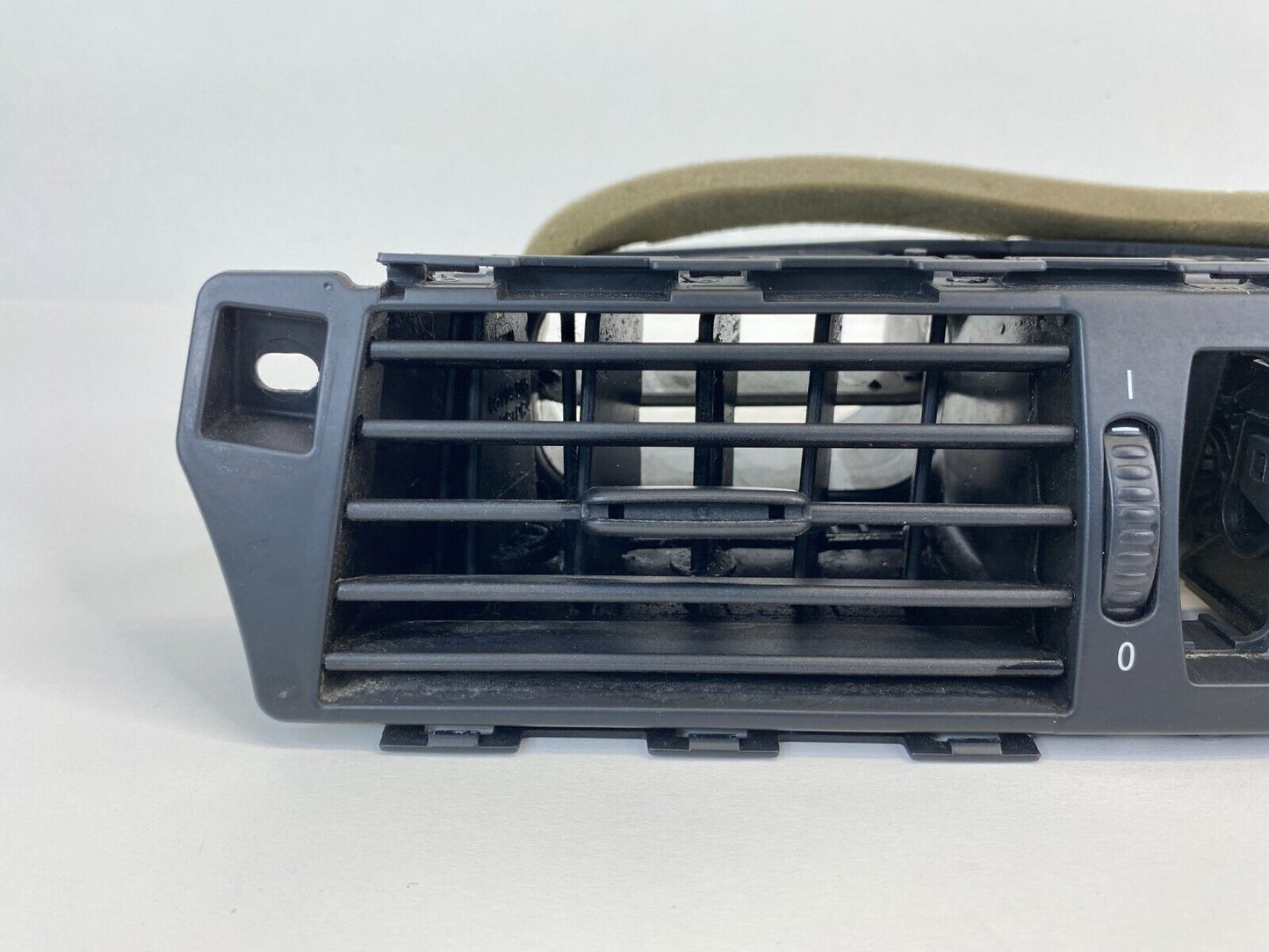 2008-2010 BMW 550i Center Dash AC Air Vent Duct Grille 69107340 70092750 OEM