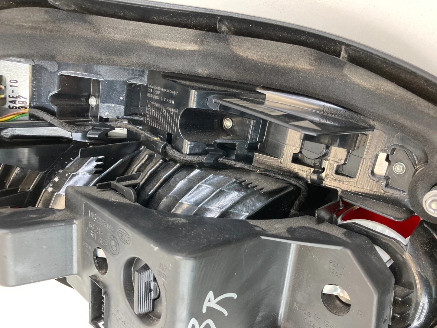 2008-2010 BMW 550i 528I 535I XDRIVE M5 REAR RIGHT SIDE TAILLIGHT TAIL LAMP ASSY