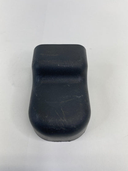 2007-2010 Hyundai Elantra Sedan Driver Seat Track End Cover Trim Cap 88567-3K000