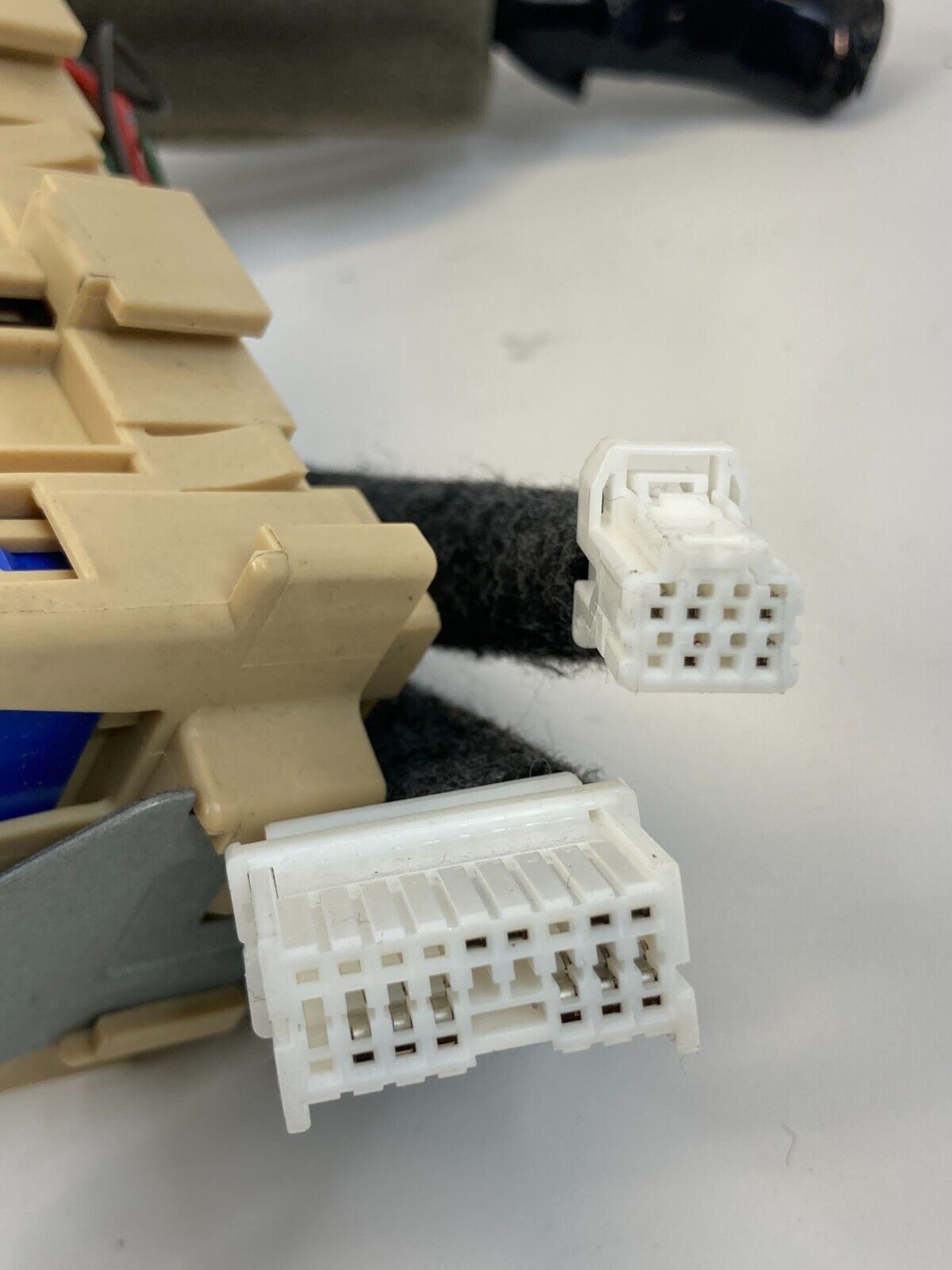 2013-2019 Nissan Sentra 1.8L L4 CVT Interior Cabin Dash Fuse Junction Relay Box