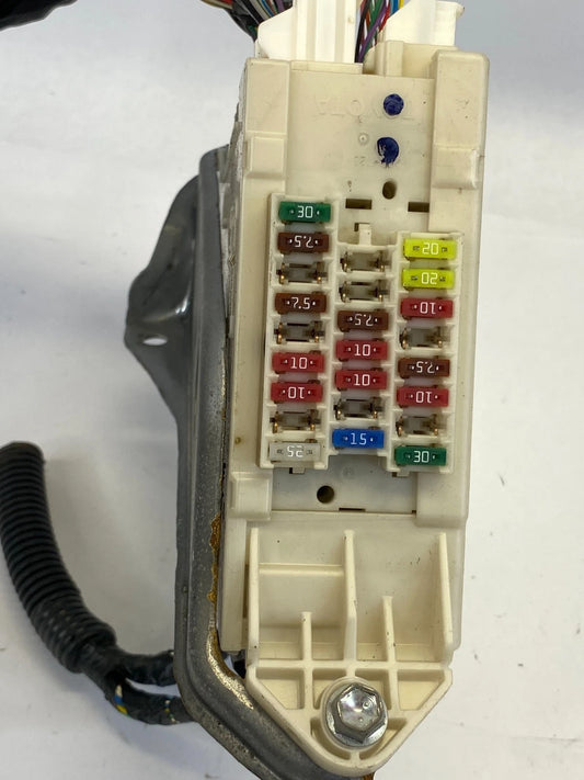 2007 08 09 10 11 LEXUS GS350 DASH LEFT FUSE RELAY JUNCTION BLOCK BOX 82730-30272