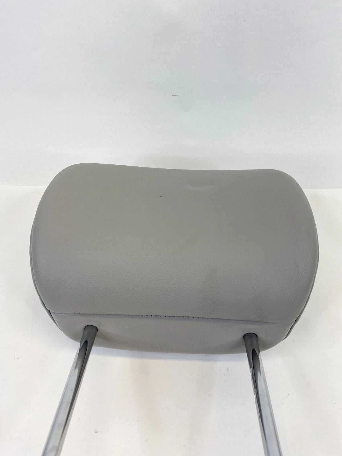 2007-2011 TOYOTA CAMRY FRONT RIGHT PASSENGER SIDE SEAT HEADREST HEAD REST OEM