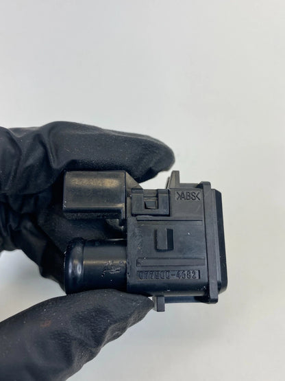2005-2012 Toyota Avalon A/C Air Climate Control Temperature Sensor 077500-4682