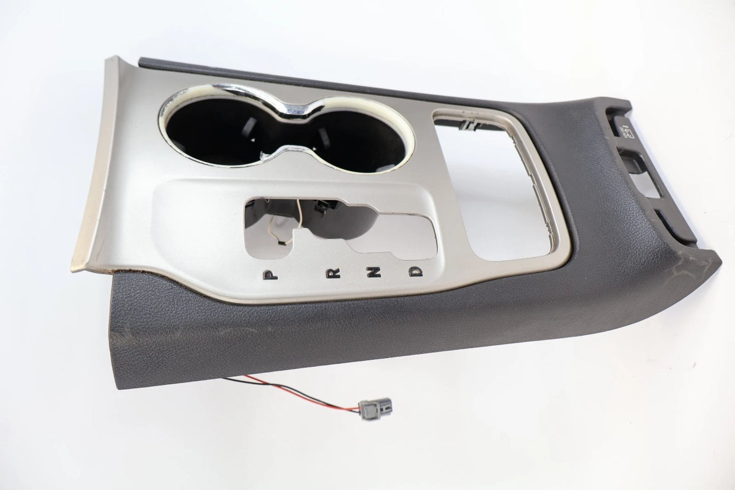2011-2013 JEEP GRAND CHEROKEE CENTER CONSOLE CUP HOLDER W/ SHIFTER BEZEL OEM
