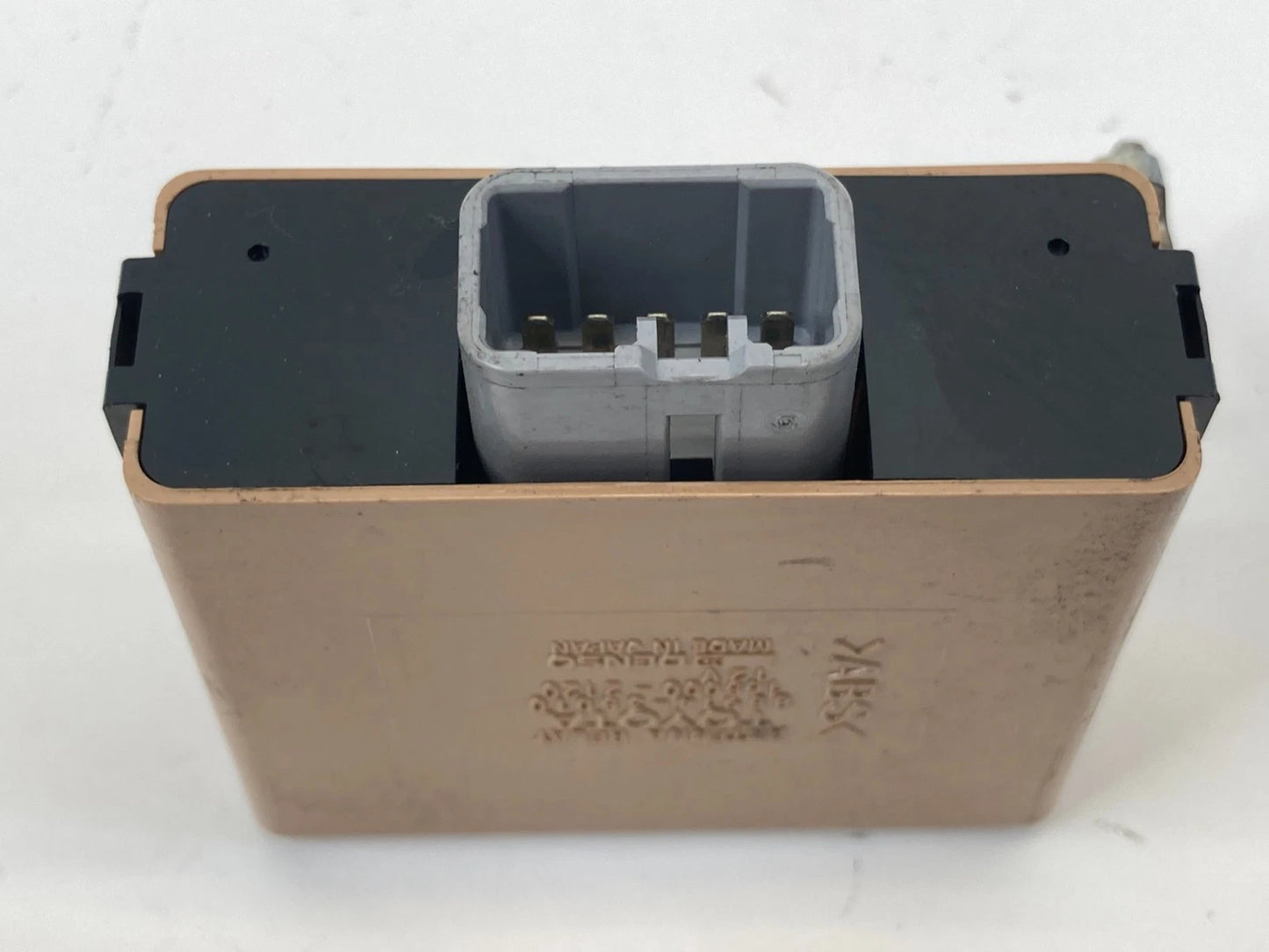 1996-2002 Toyota 4Runner Antenna Relay Control Module Unit 85914-35010 OEM