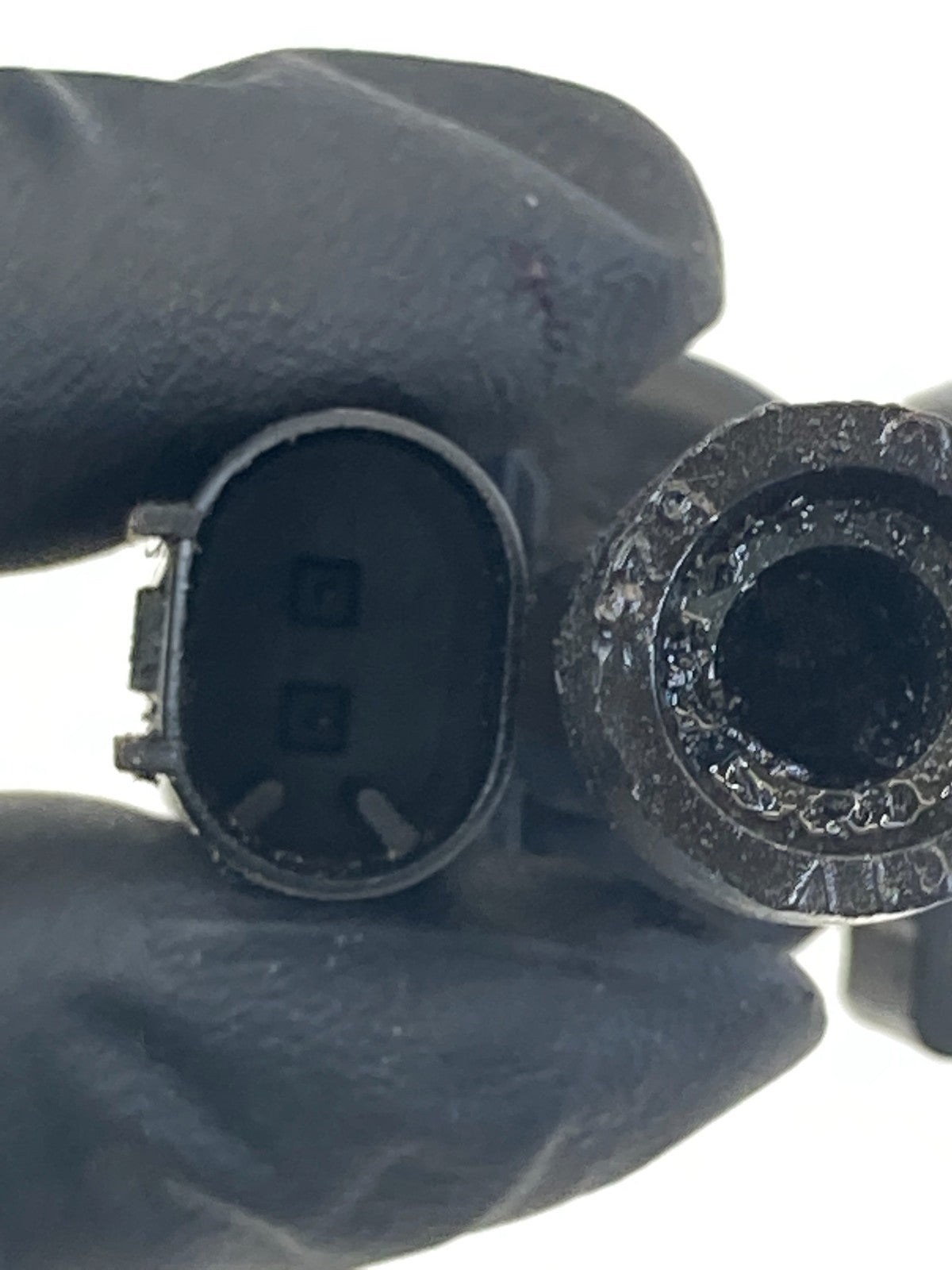 1998-2002 Mercedes-Benz E430 EGR Vacuum Solenoid Valve 002-540-14-97 OEM