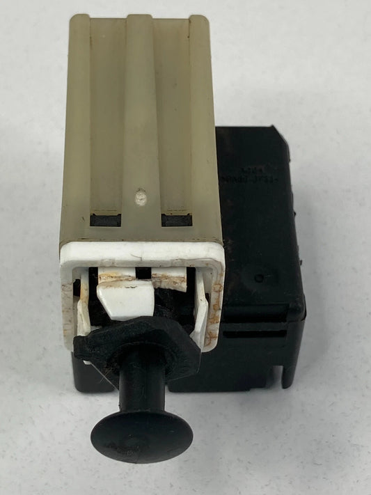 2009-2014 DODGE AVENGER 09-17 PATRIOT BRAKE LIGHT STOP LAMP SWITCH 56054001AB