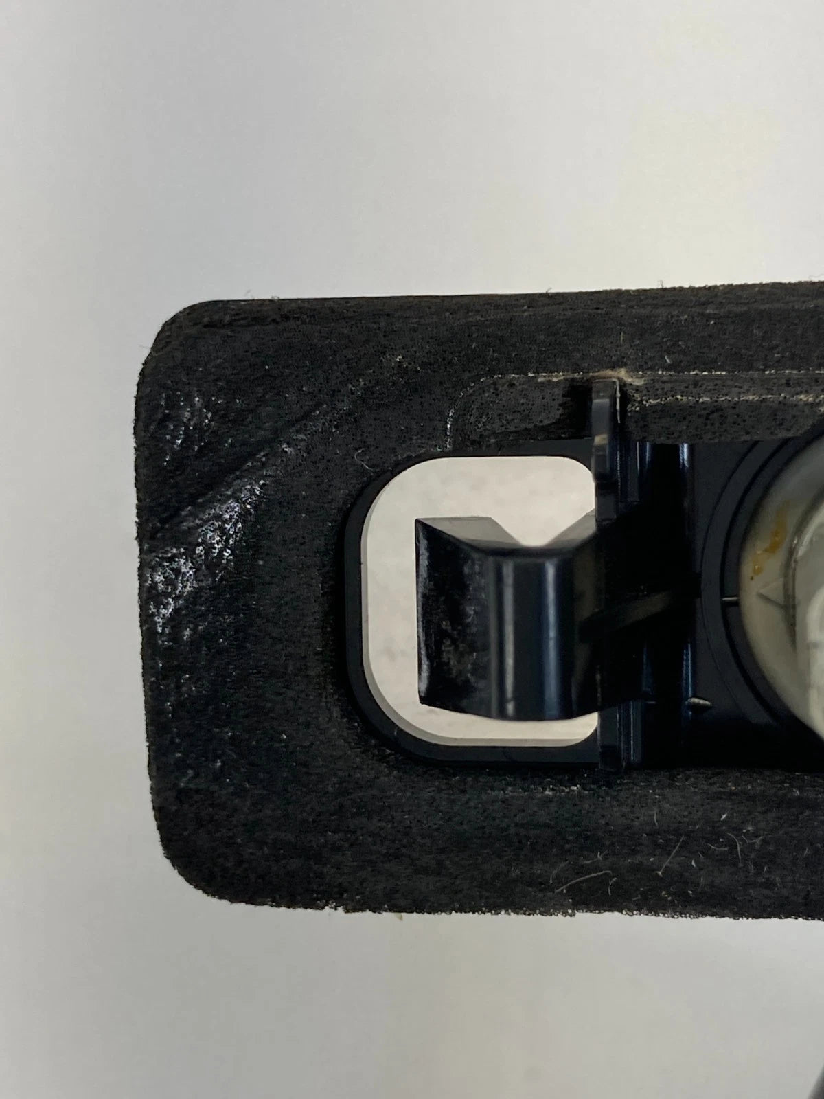 2004-2015 TOYOTA PRIUS BACK REAR TRUNK LICENSE PLATE LIGHT LAMP A045053 OEM