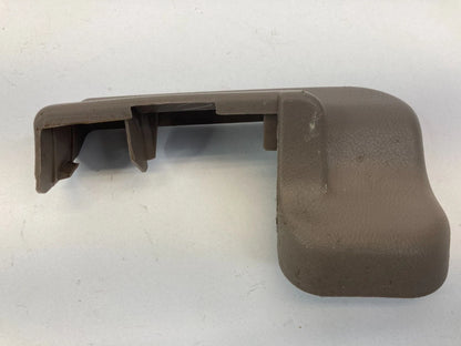 2000-2004 SUBARU OUTBACK FRONT RIGHT INNER SEAT TRACK RAIL END COVER 64115AE18A