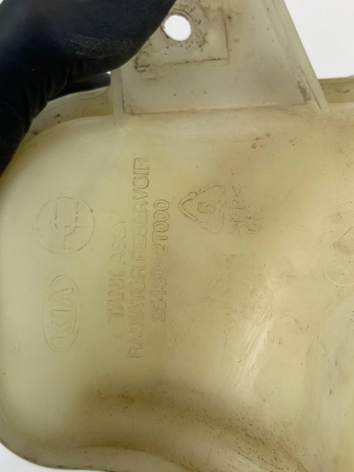 2011-2016 Kia Optima 2.4L Engine Coolant Expansion Reservoir Tank 254302T000