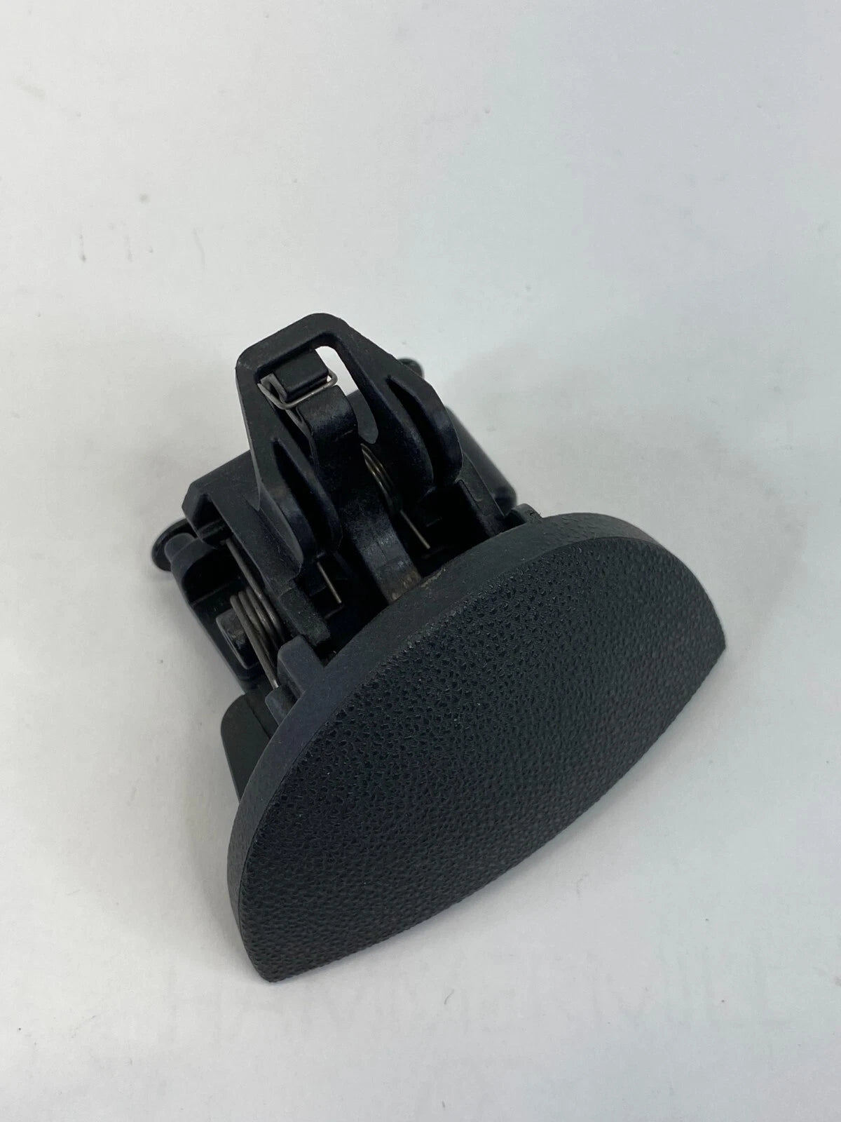 2012-2019 FIAT 500 GLOVE BOX LOCK LATCH COMPARTMENT HANDLE OEM
