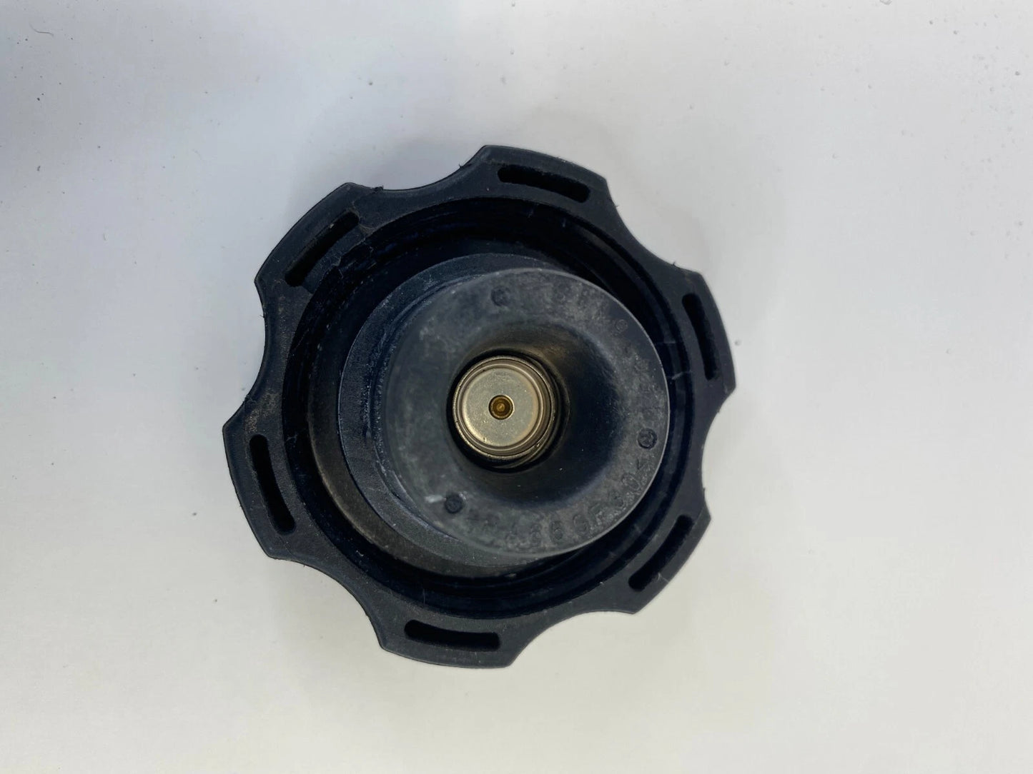 05-17 CHEVROLET EQUINOX 2.4L RADIATOR COOLANT RESERVOIR CAP 15075118 OEM