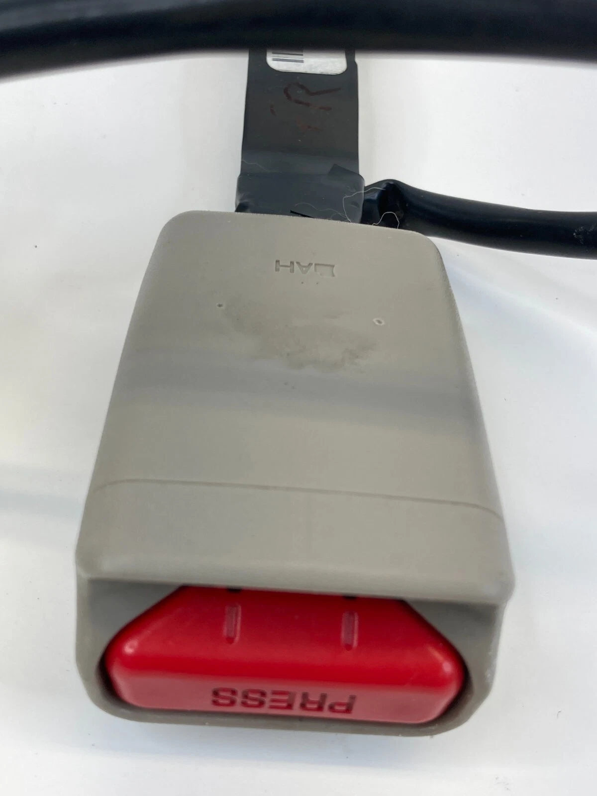 2012 FORD FUSION SE FRONT RIGHT PASSENGER SEAT BELT BUCKLE GRAY MANUAL ONLY OEM