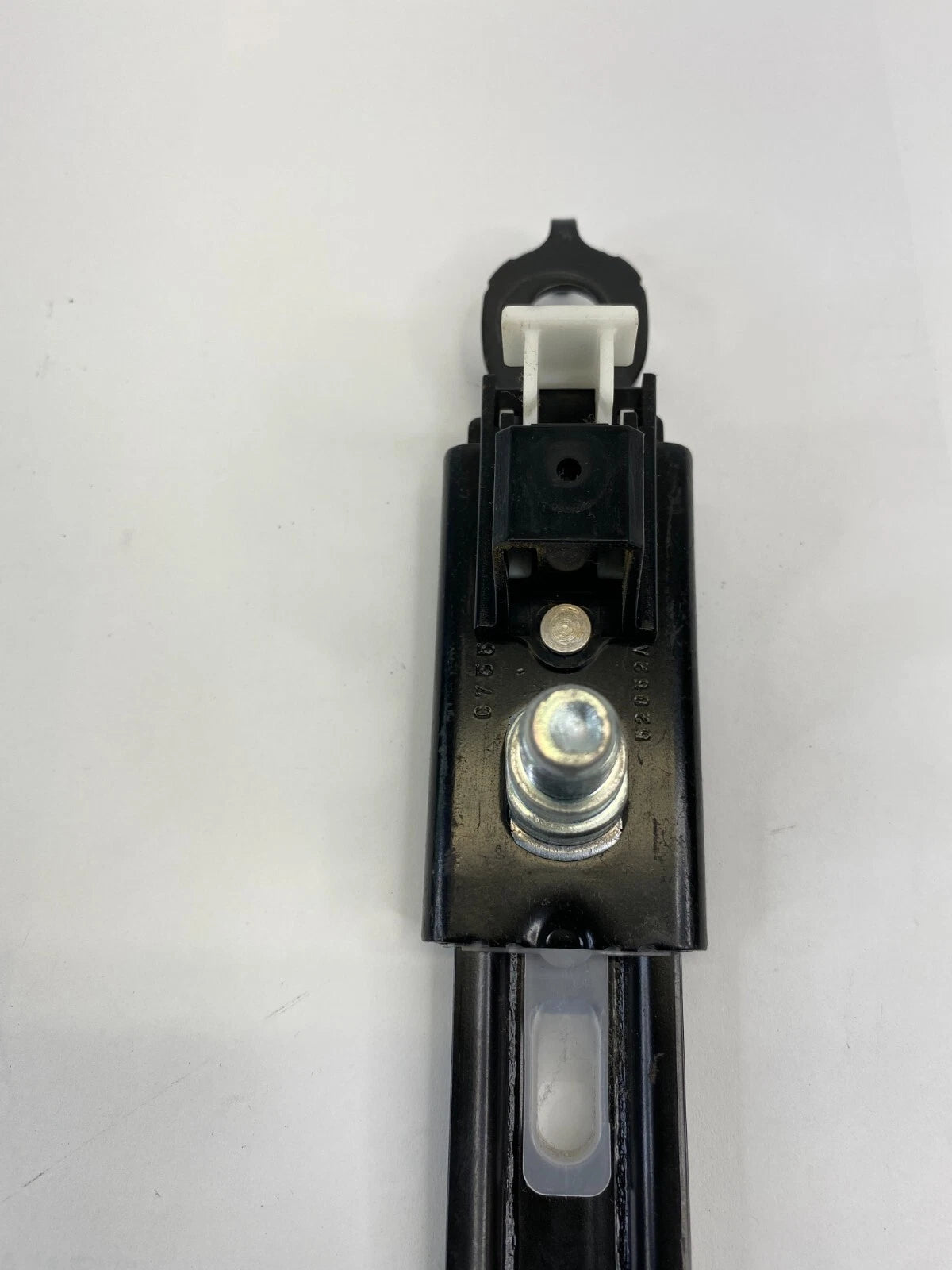 2007-2013 TOYOTA TUNDRA FRONT RIGHT PASSENGER SEAT BELT HEIGHT ADJUSTER OEM