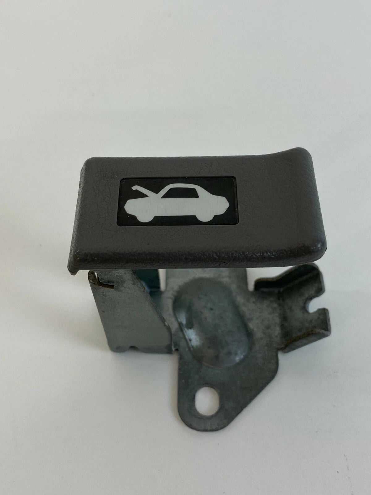 2005-2010 HONDA ODYSSEY HOOD LATCH RELEASE OPENER LEVER HANDLE SWITCH ASSEMBLY