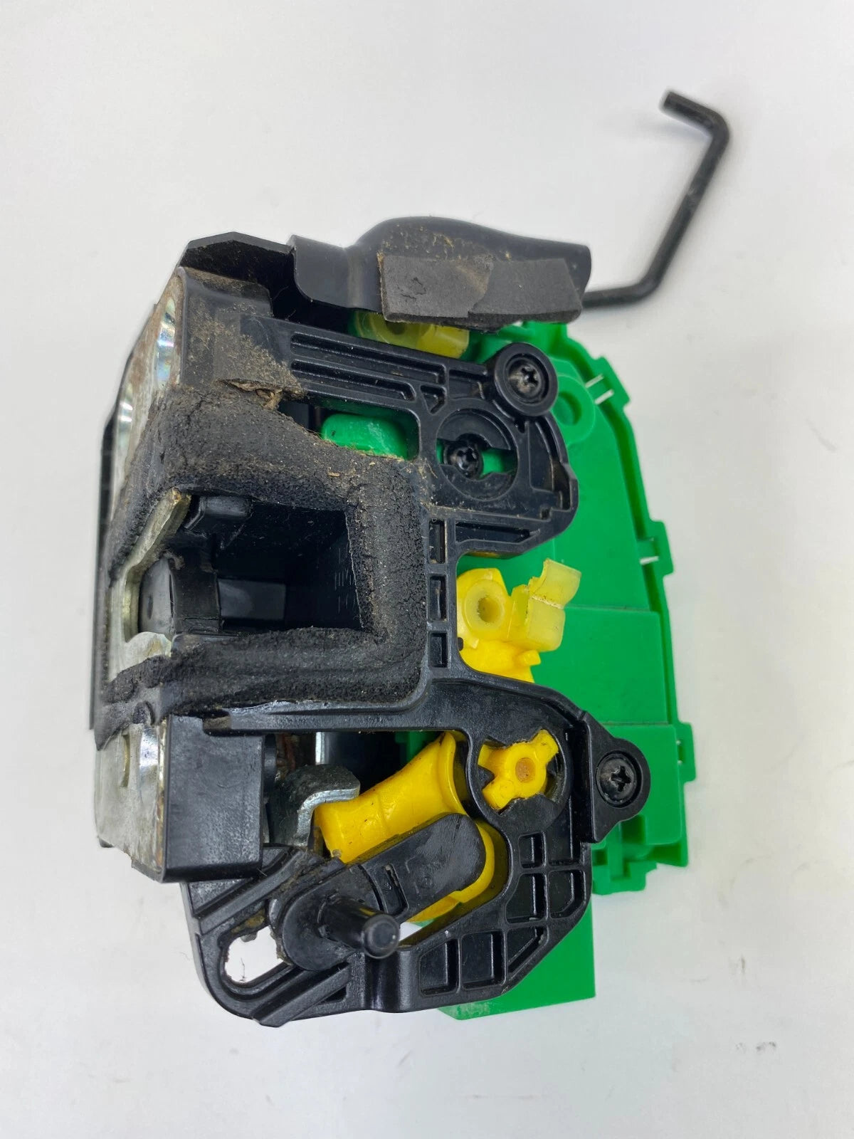 2012-2017 HYUNDAI ACCENT HATCHBACK REAR LEFT SIDE DOOR LOCK LATCH ACTUATOR OEM
