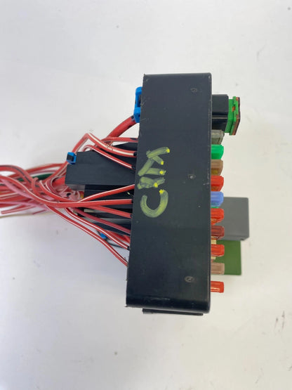 2010-2015 CHEVROLET EQUINOX 2.4L AT INTERIOR UNDER CABIN FUSE RELAY BOX 13717824