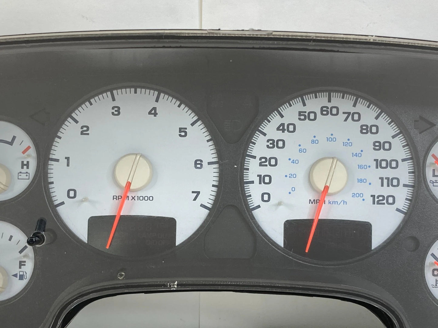 2003 DODGE RAM 1500 SPEEDOMETER INSTRUMENT CLUSTER GAUGES 278.763 MILES OEM