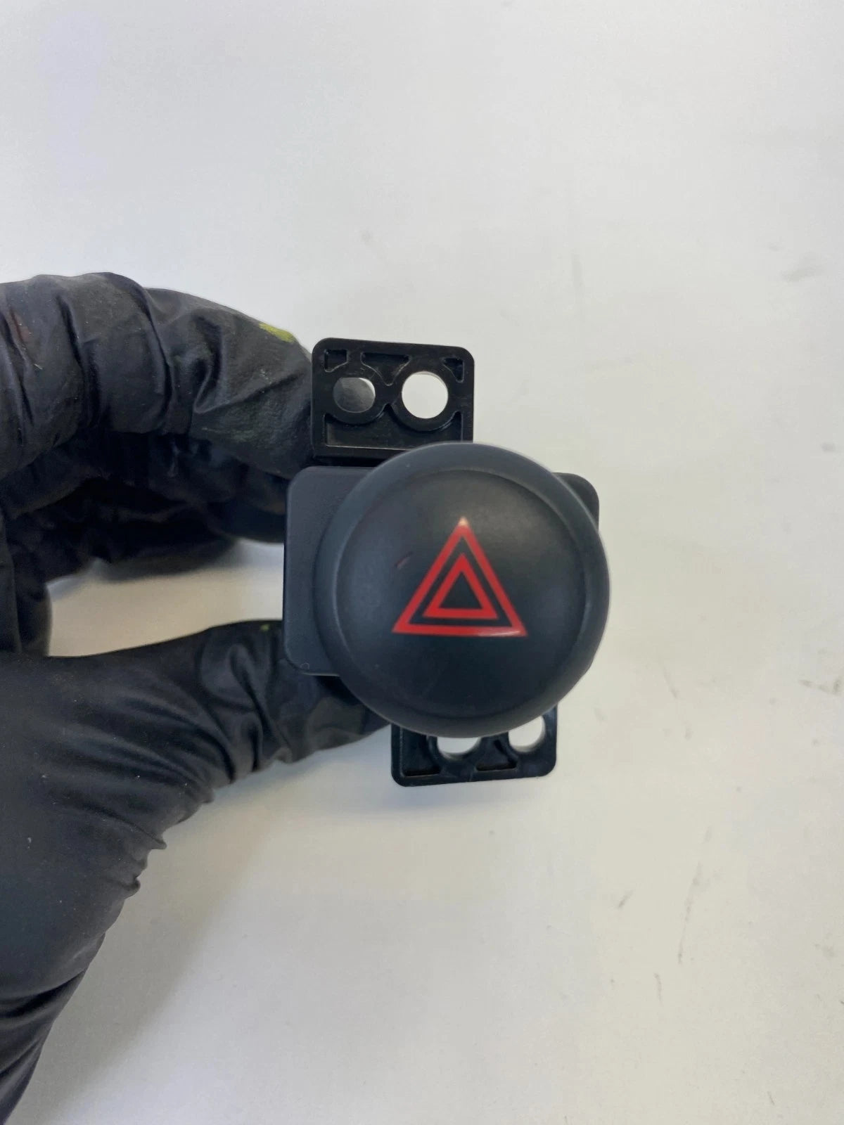 2012-2015 HONDA CIVIC HAZARD LIGHT WARNING CONTROL SWITCH BUTTON M46728 OEM