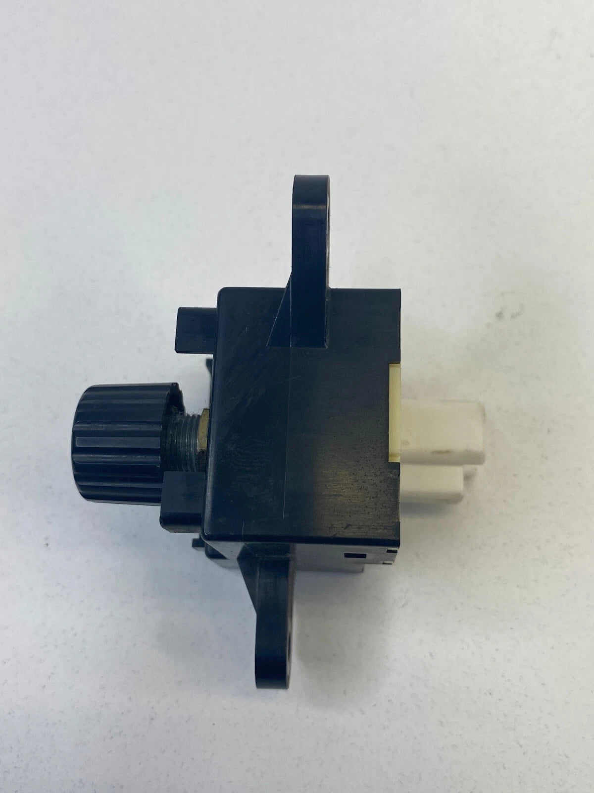 1992-1994 LEXUS LS400 DASH HEADLIGHT LAMP DIMMER CONTROL SWITCH BUTTON OEM