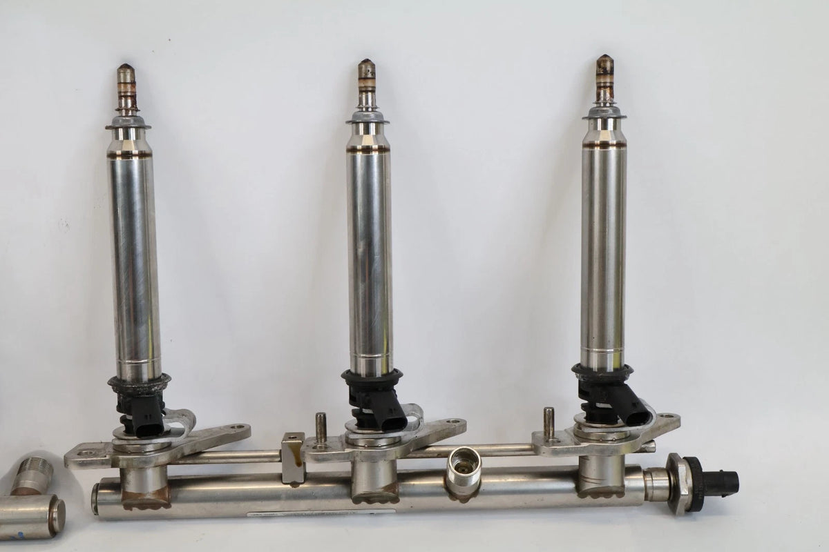 12-16 MERCEDES E350 3.5L V6 LEFT & RIGHT FUEL INJECTOR RAIL SET OEM A2760703995