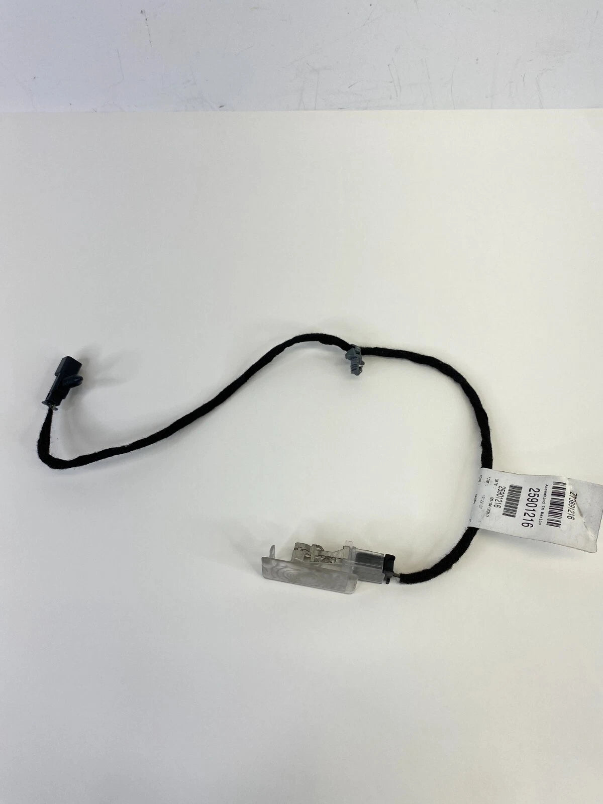 2010-2016 CADILLAC SRX REAR LEFT DOOR COURTESY LIGHT LAMP W/ HARNESS 25901216