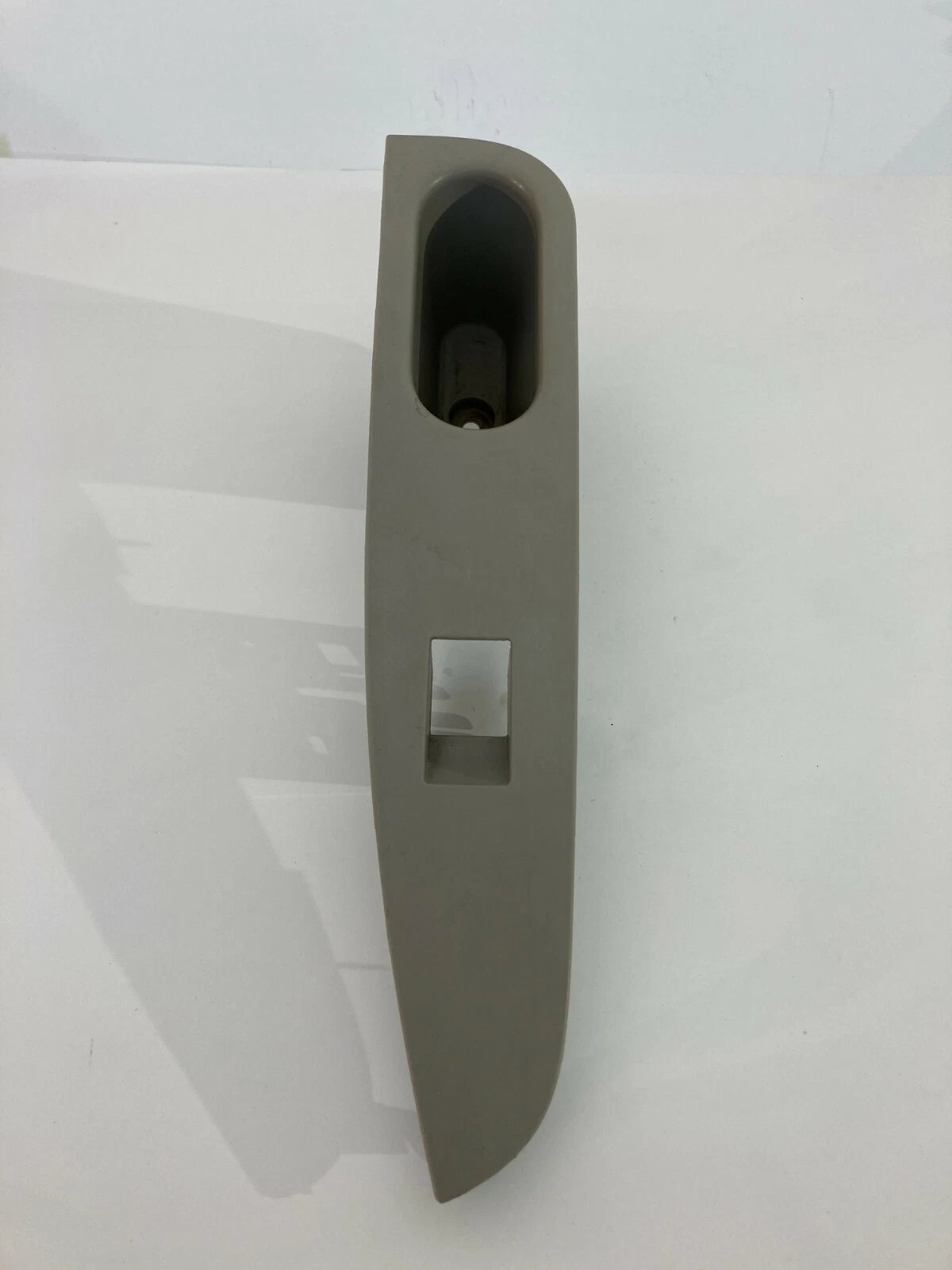 2006-2009 FORD FUSION MILAN REAR RIGHT SIDE WINDOW SWITCH BEZEL TRIM 1090032-AA