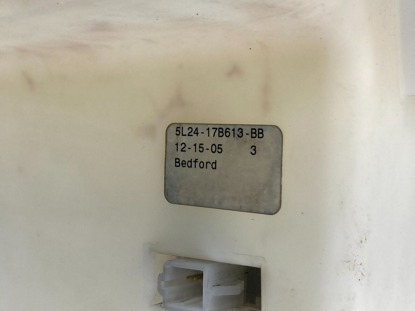 2002-2010 Ford Explorer Windshield Wiper Washer Reservoir Bottle 5L24-17B613-BB