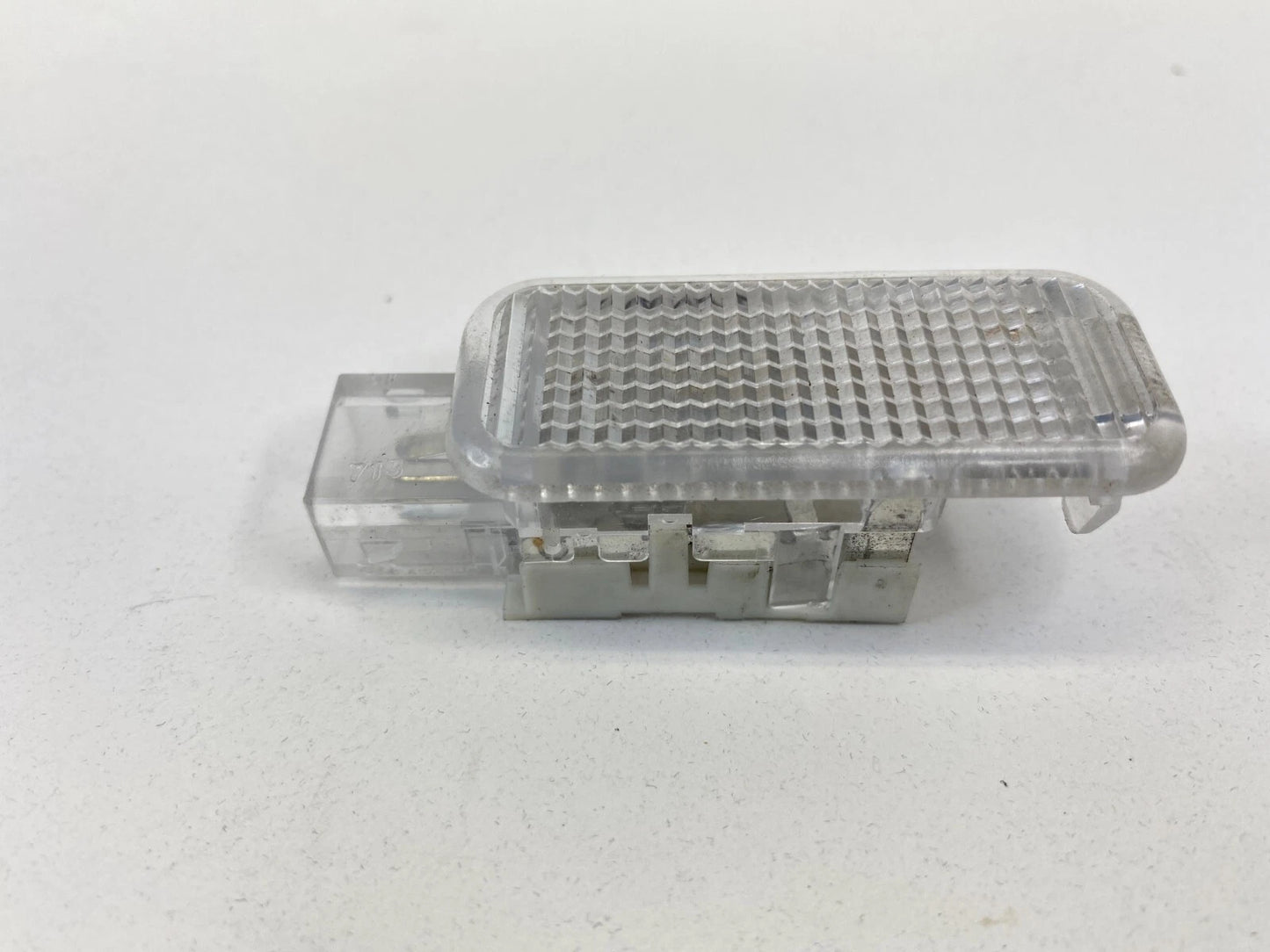 2006-2018 AUDI A6 2005-2018 A6 QUATTRO REAR RIGHT DOOR COURTESY LIGHT LAMP OEM