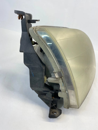 2001-2004 TOYOTA SEQUOIA FRONT RIGHT PASSENGER HEADLIGHT HEADLAMP LAMP OEM