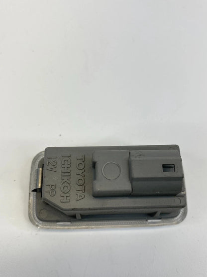 1997 1998 1999 2000 2001 LEXUS ES300 FRONT RIGHT DOOR COURTESY LIGHT LAMP OEM