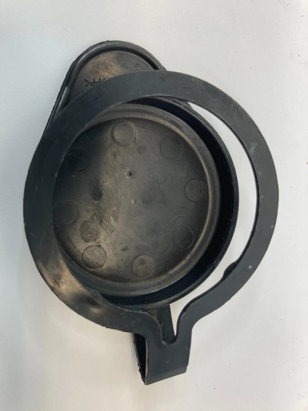 2002-2010 SATURN VUE WINDSHIELD WIPER WASHER FLUID RESERVOIR TANK BOTTLE CAP OEM